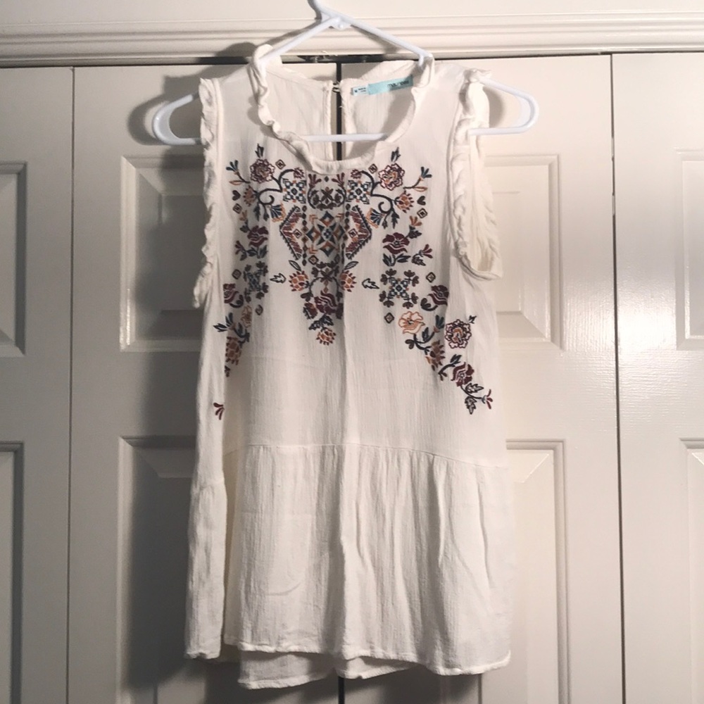 Cute Maurice’s top